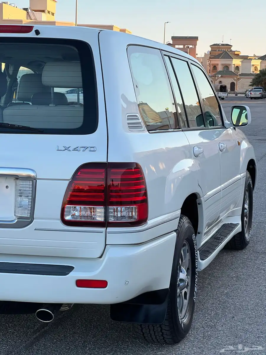 لكزس LX470 2006 9