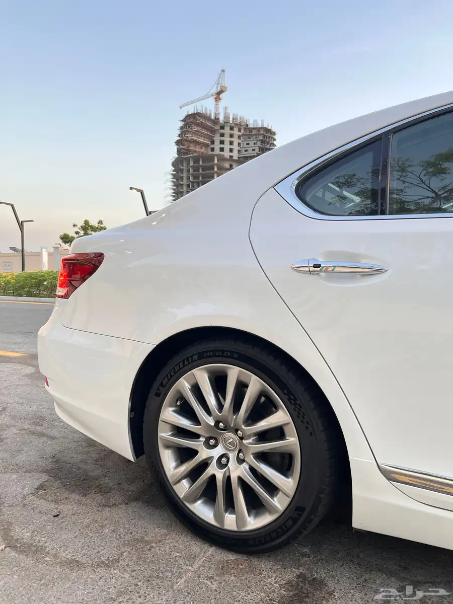 لكسزس Ls460 لارج ممشى 180 الف 14