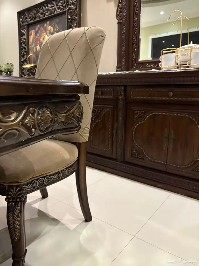 طاولة طعام طول 3 امتار 3