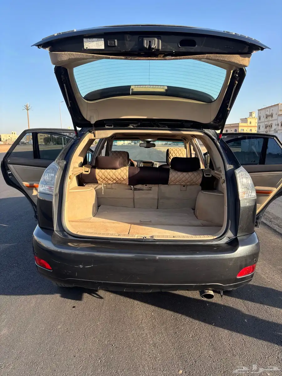 لكزس RX330 موديل 2004 13