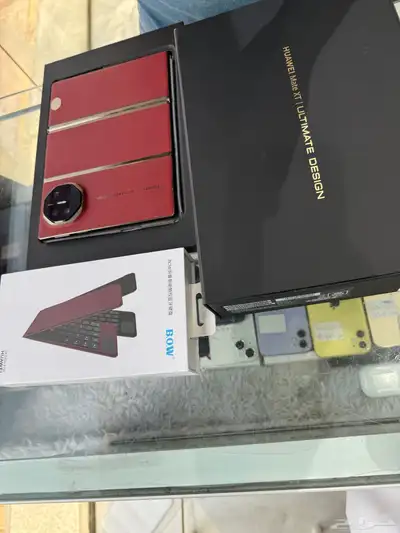 ميت اكس تي فولد ون تيرا huawei mate xt ultimate design 10