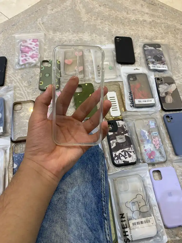 غلاف جوال مستعمل أيفون 11 3