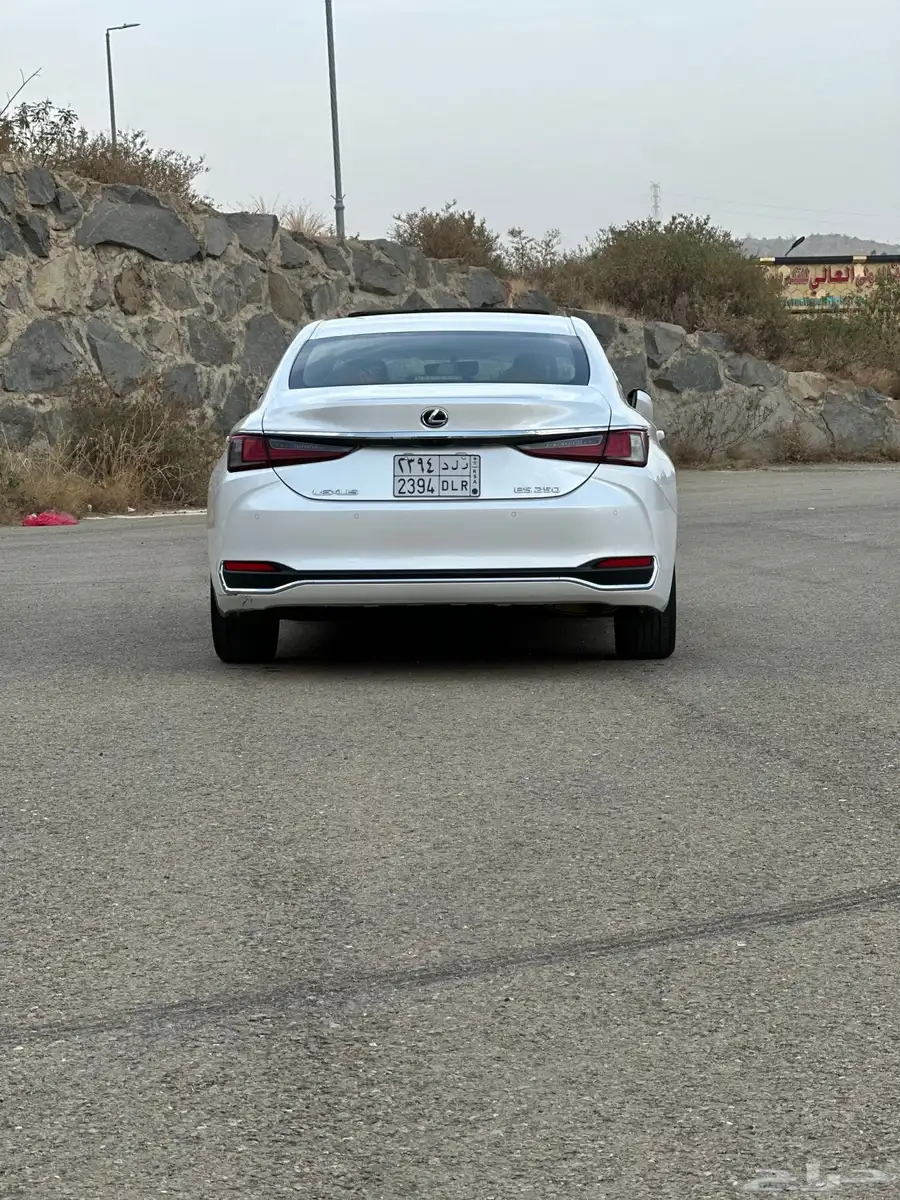 لكزس 2024 ES250 7