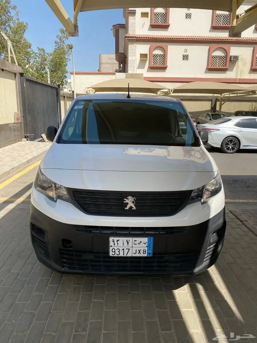 بيجو بارتنز 2023 0