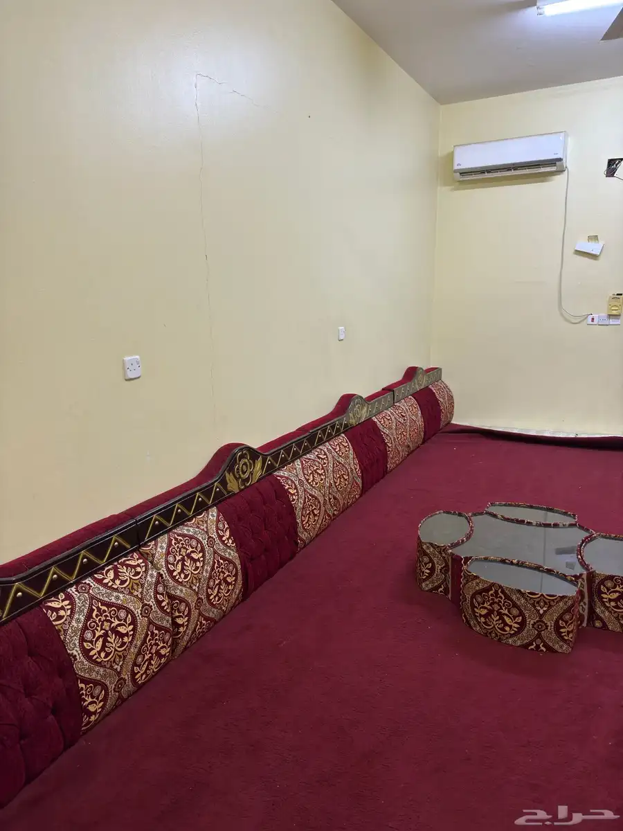 كنب أرضي 2