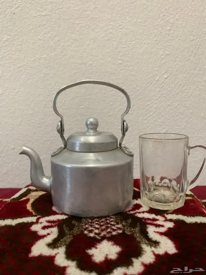 بريق معدن صغير ختم الفيل اصل بدون تعديل 2