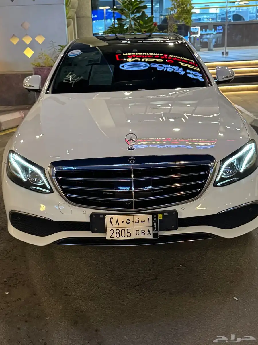 مرسيدس E300 فل كامل بانوراما عداد 106 بحالة الوكالة 1