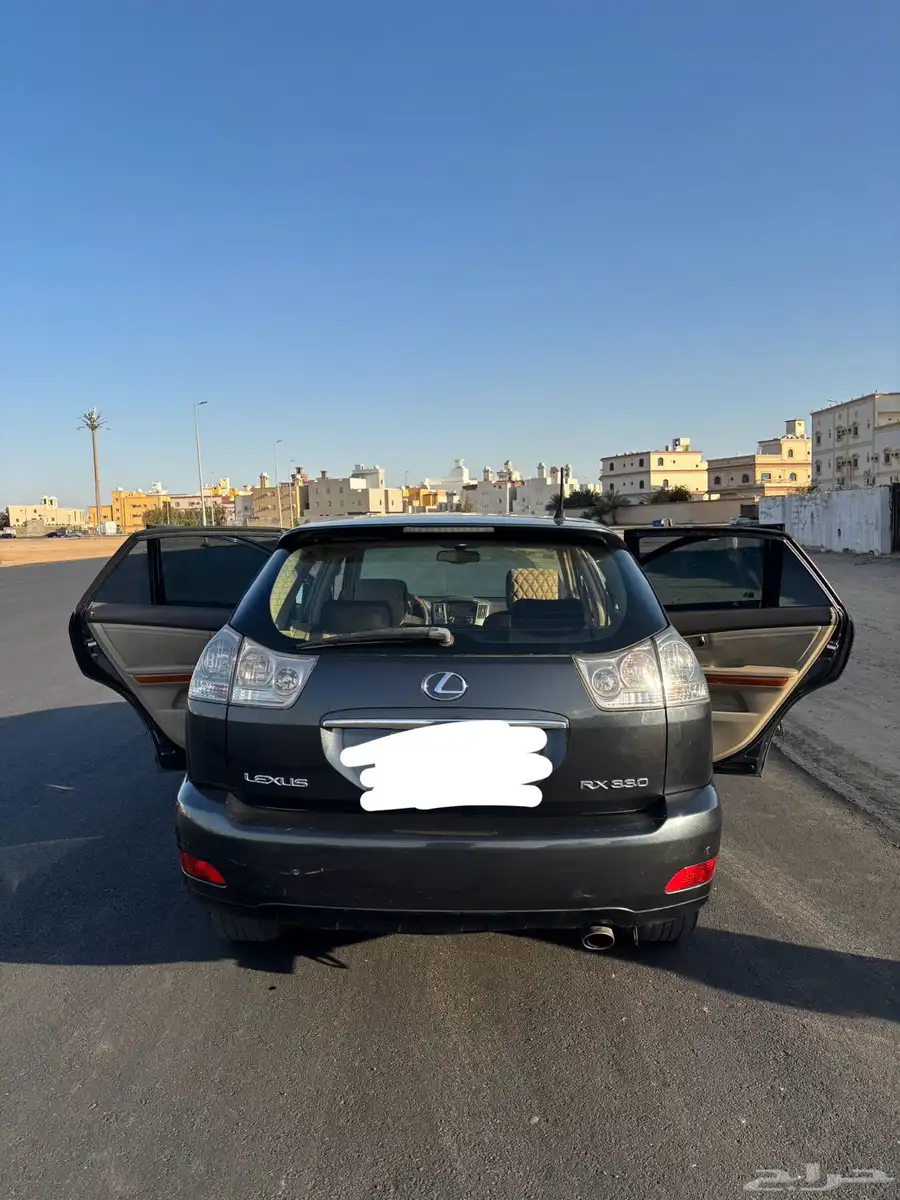 لكزس RX330 موديل 2004 14