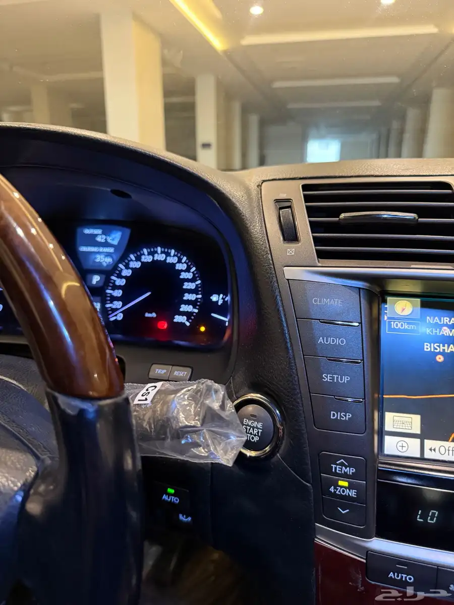 لكزس Ls460L لارج سعودي 2012 28