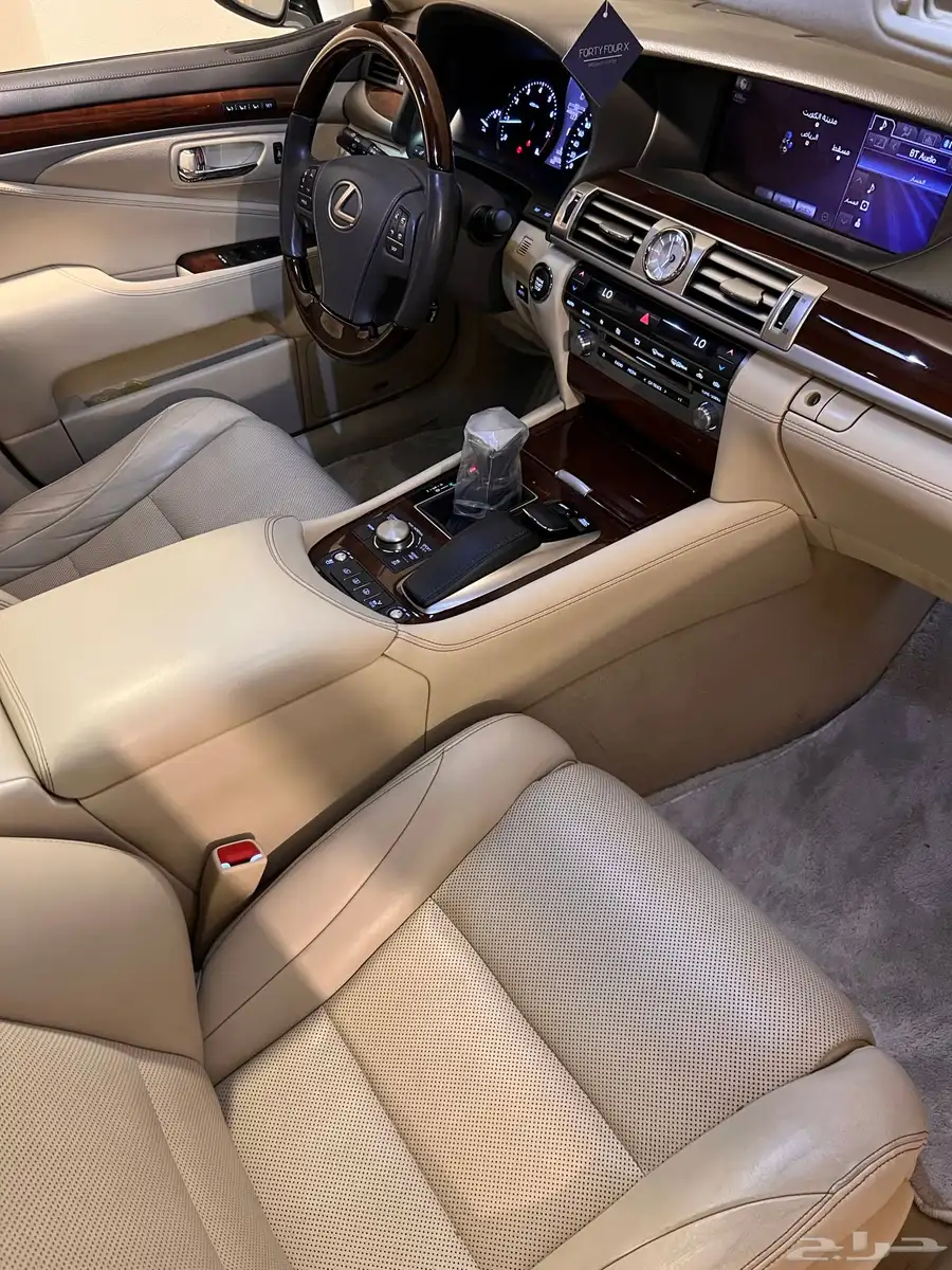 لكسزس Ls460 لارج ممشى 180 الف 55