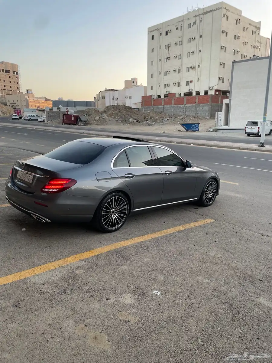 مرسيدس ديزل E220 6