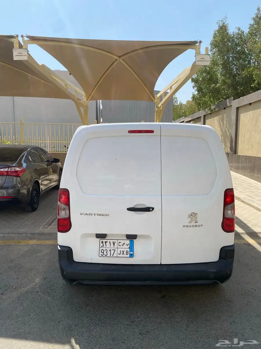بيجو بارتنز 2023 4
