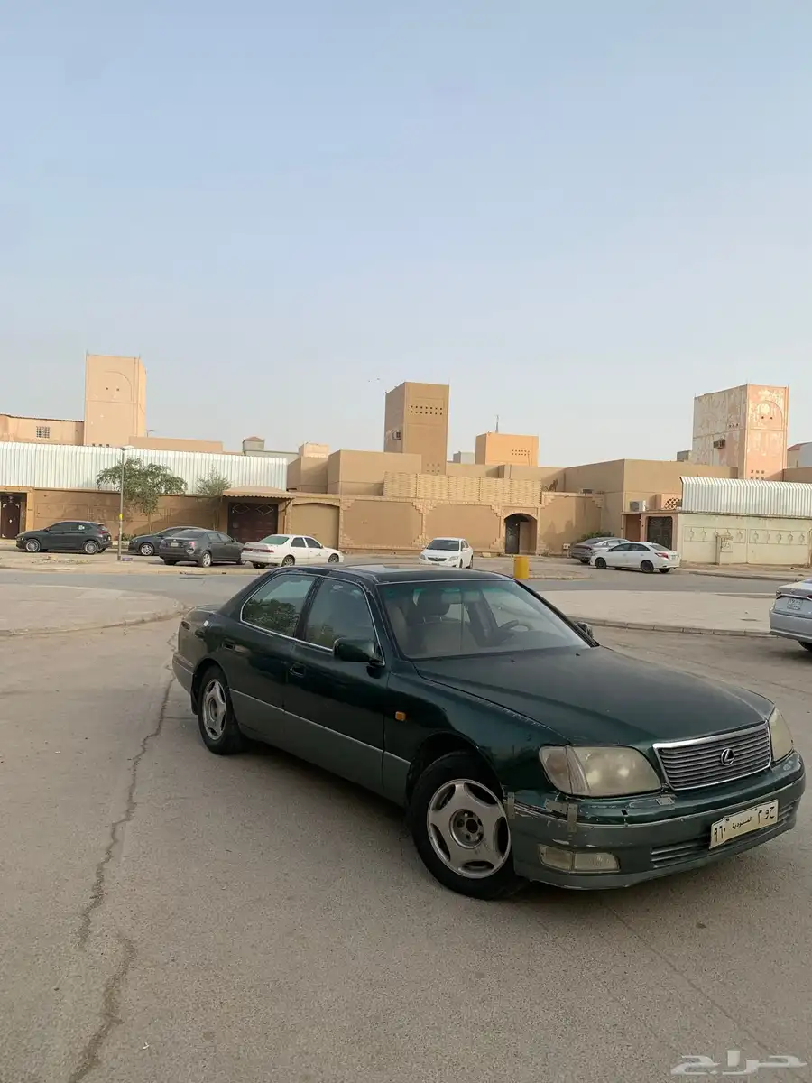 لكزس400Ls 1