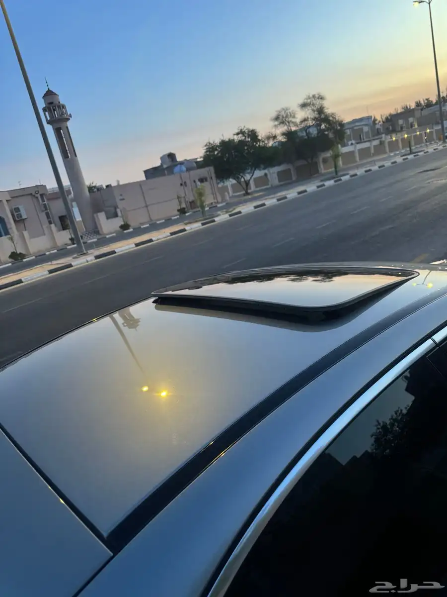 مرسيدس c300 موديل 2022 6