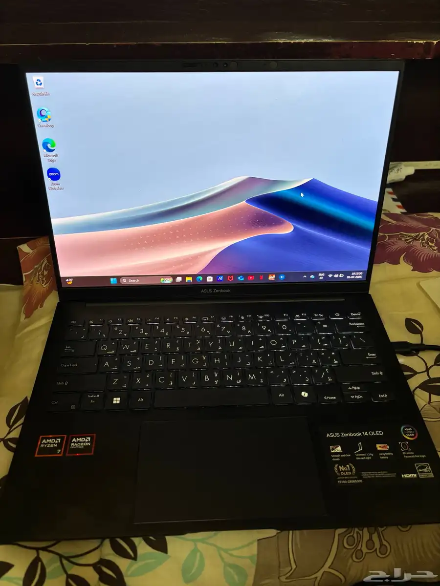 Asus zenbook 14 OLED Ryzen 7 6