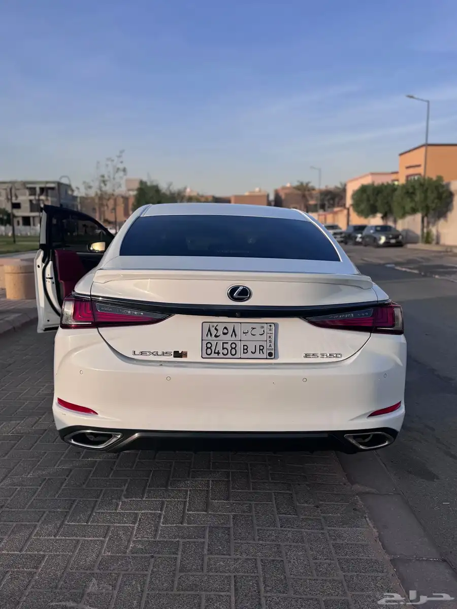 لكزس ES350 F 6