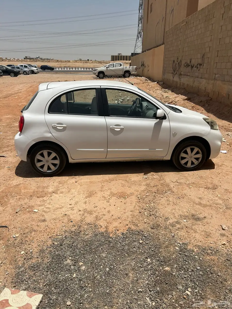 للبيع نيسان صني ميكرا هاشباك 2020 نضيفه 0