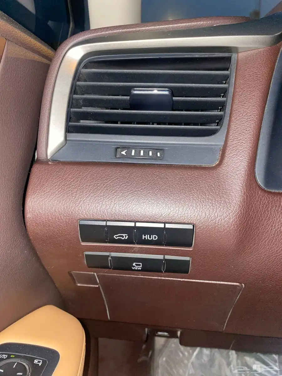 للبيع لكزس RX350 فل كامل لؤلؤي 2019 برجكتر ودبل 30