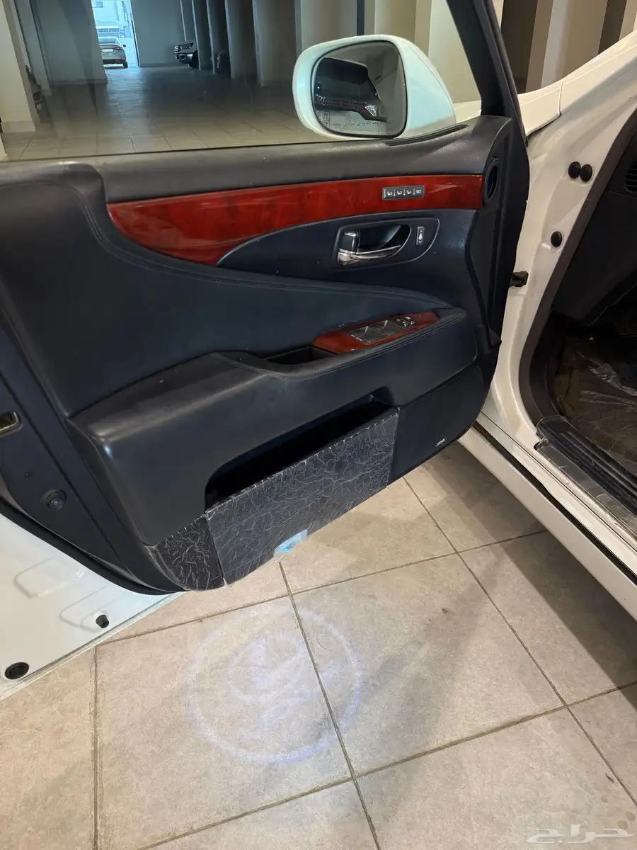 لكزس Ls460L لارج سعودي 2012 20