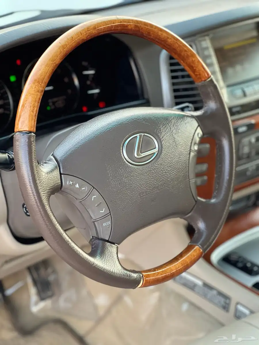 لكزس LX470 2006 14