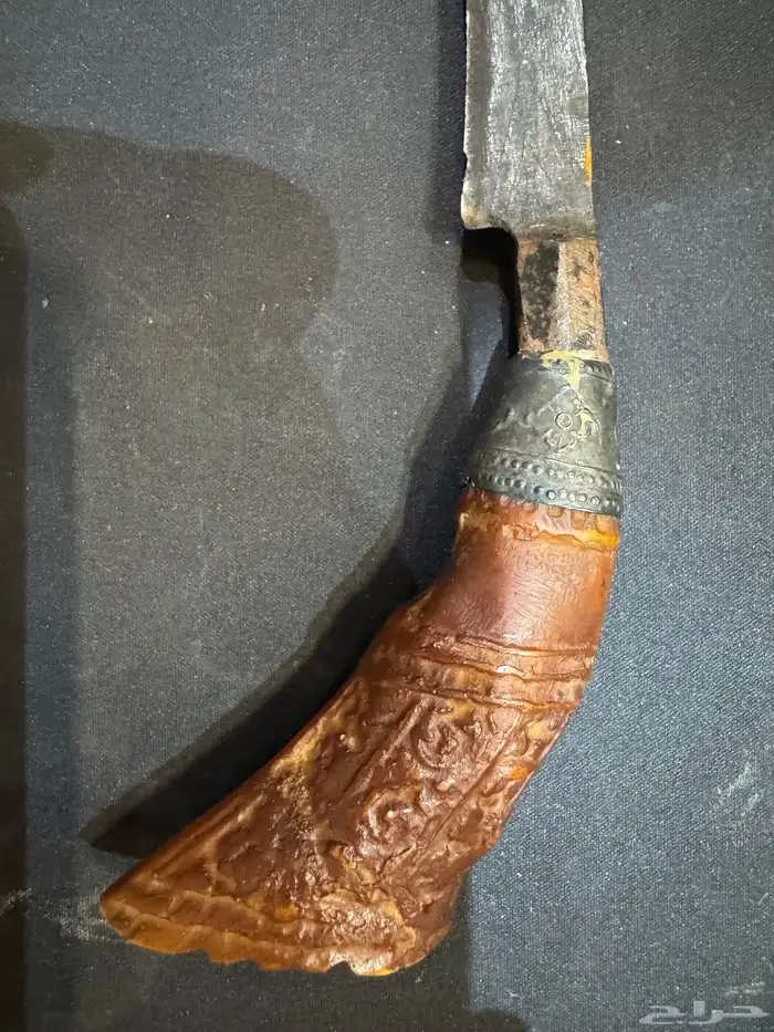 2 سكين تراثية يدوية بتصميم نادر ونقش عربي 2