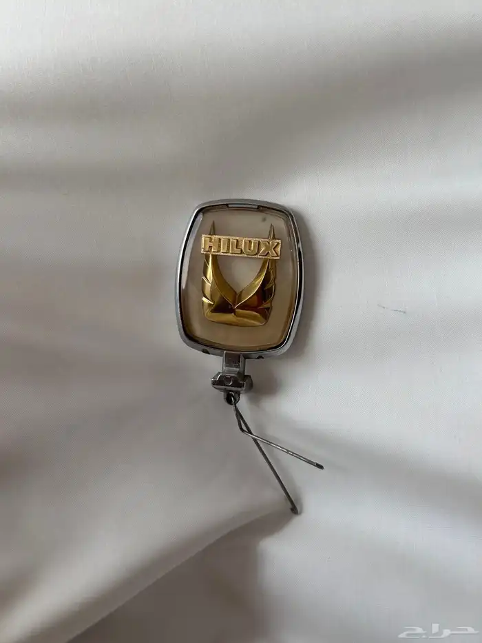 علامة HILUX نادره 1