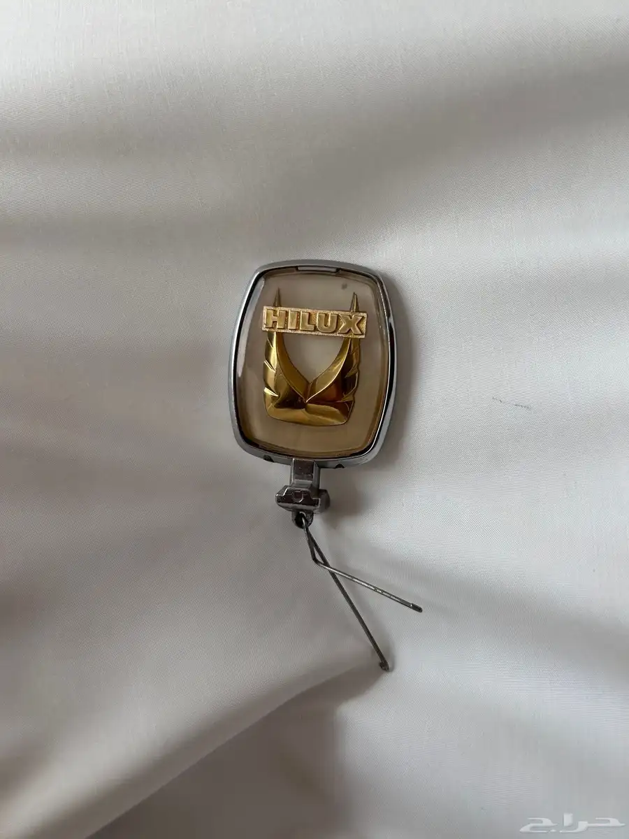 علامة HILUX نادره 1