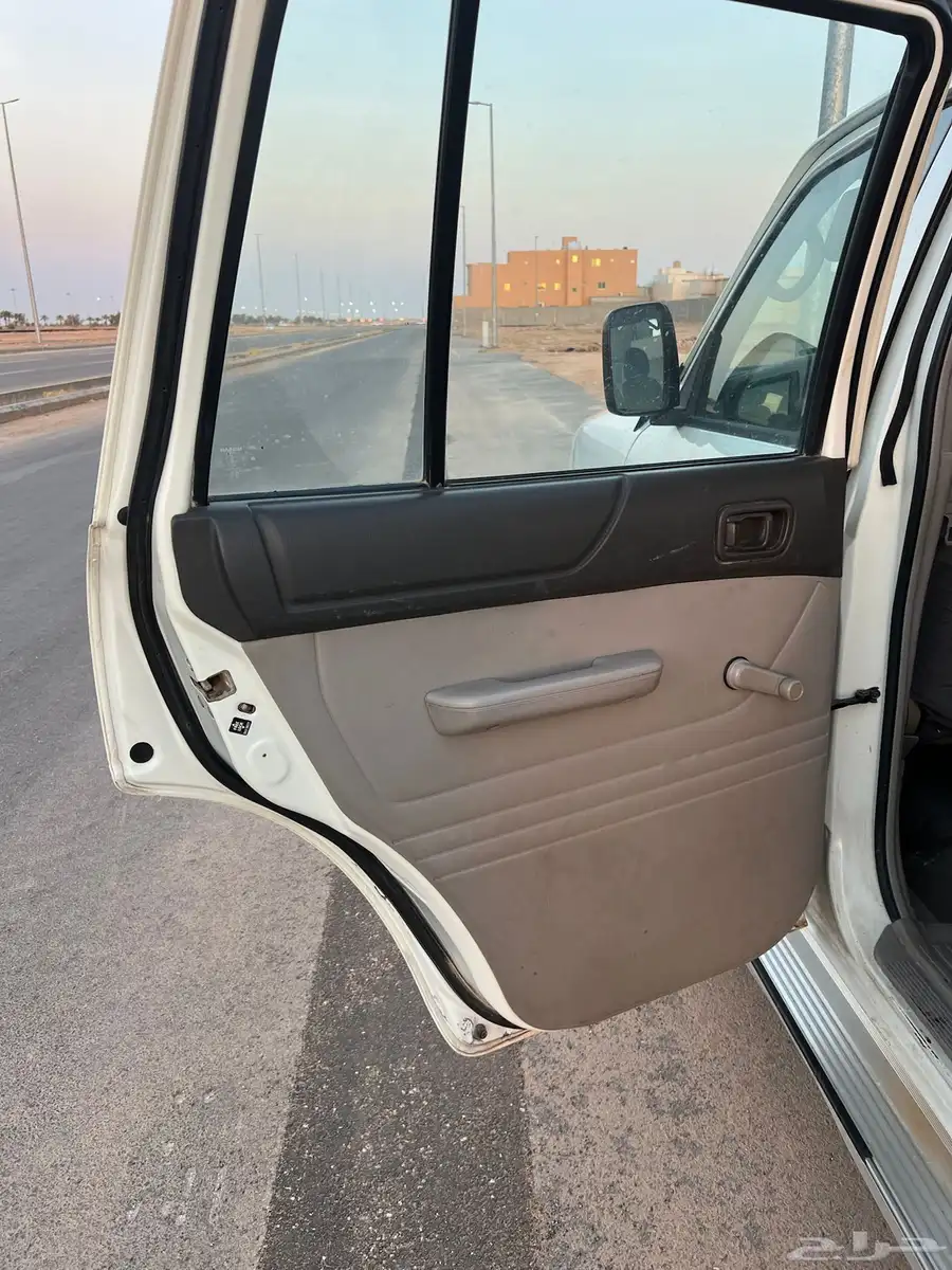 نيسان بترول سفاري 2003 11