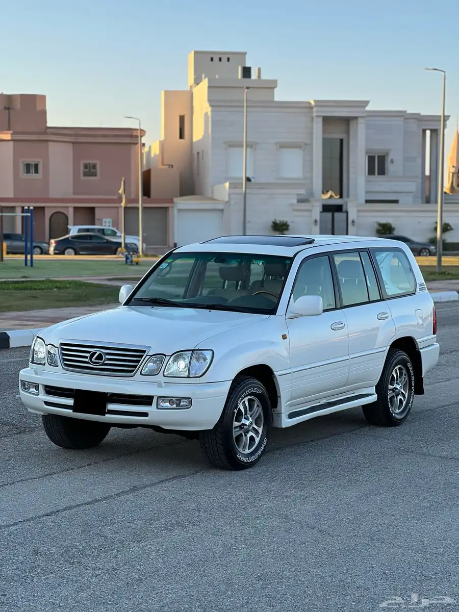 لكزس LX470 2006 1
