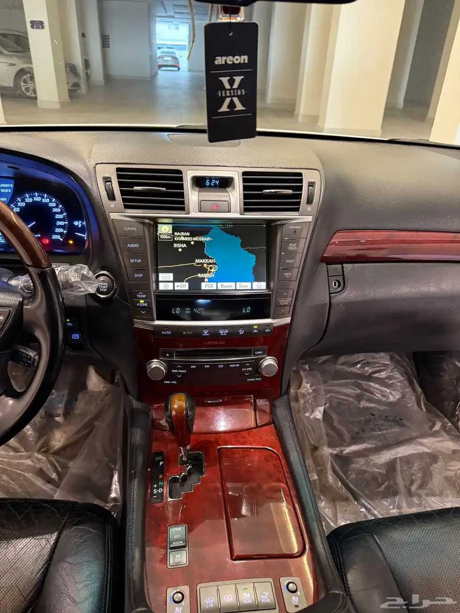 لكزس Ls460L لارج سعودي 2012 23