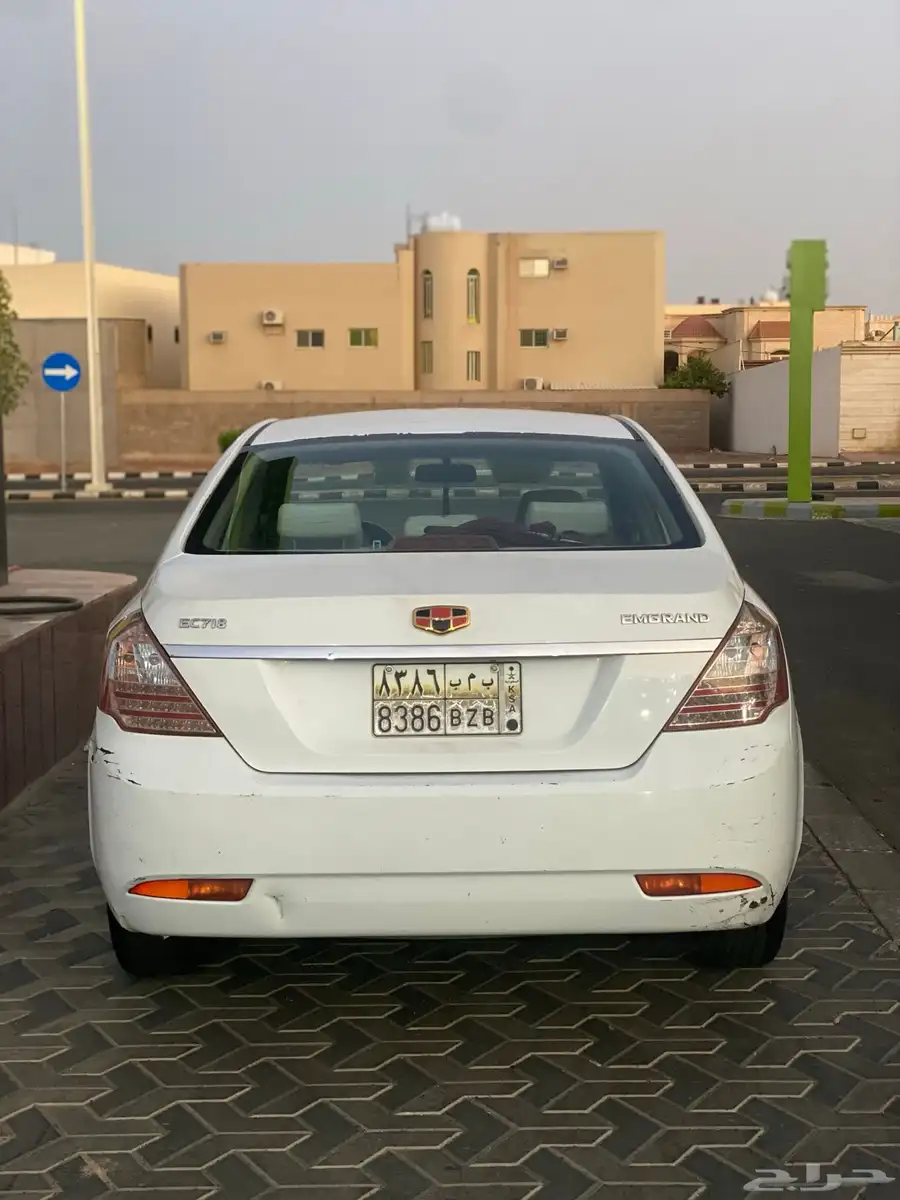 جيلي امقراند 7 1