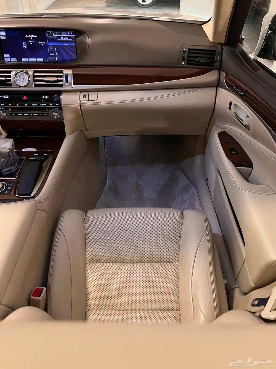 لكسزس Ls460 لارج ممشى 180 الف 50