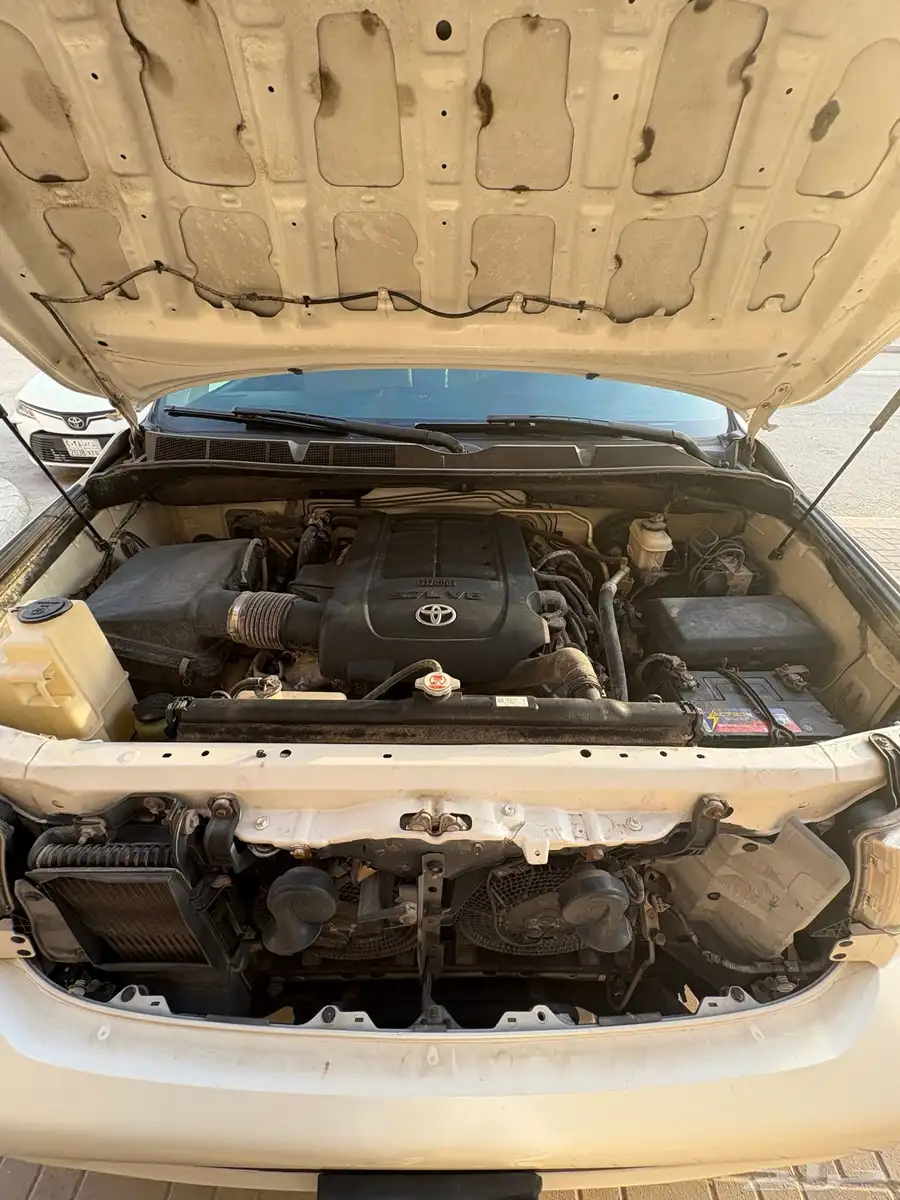سكويا 2014 SR5 8
