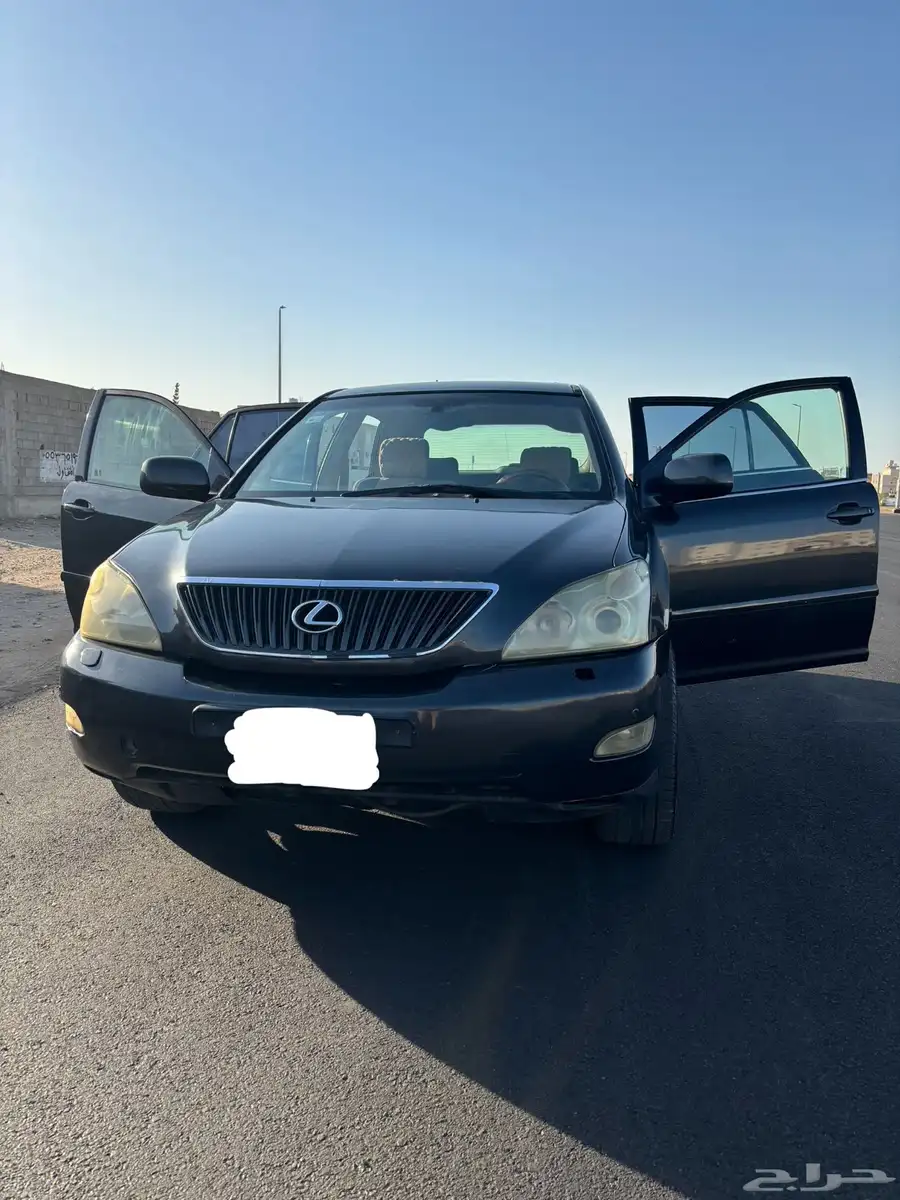 لكزس RX330 موديل 2004 17