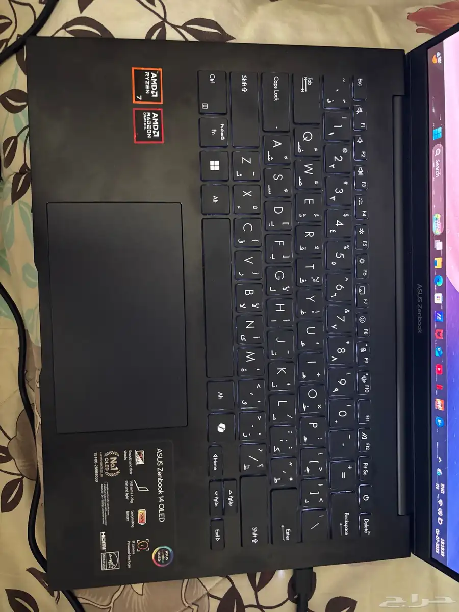 Asus zenbook 14 OLED Ryzen 7 5