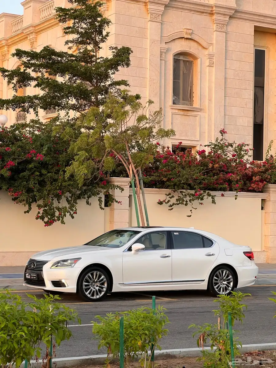 لكسزس Ls460 لارج ممشى 180 الف 3