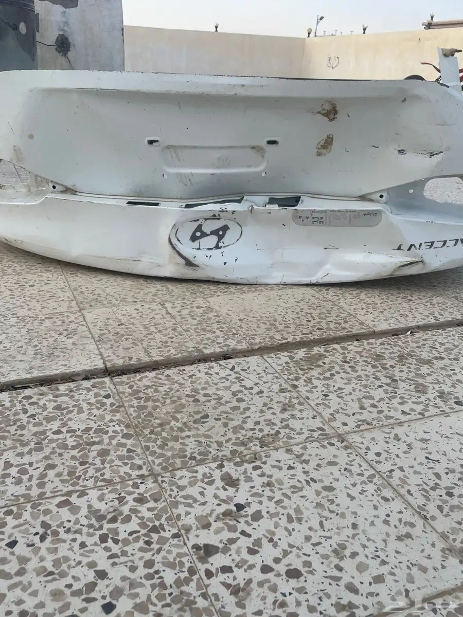 دبت اكسنت مديل 2019 فيه رضوض بسيطه 0