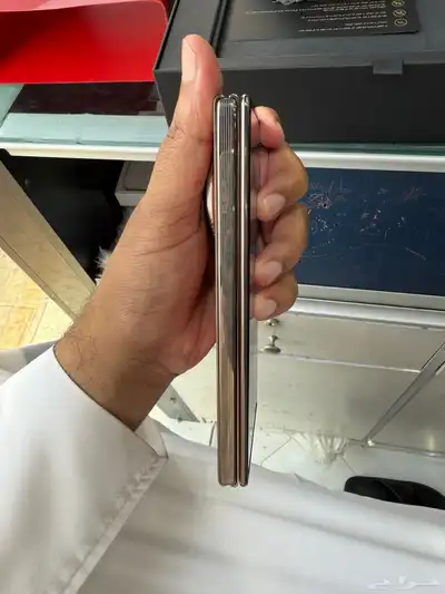 ميت اكس تي فولد ون تيرا huawei mate xt ultimate design 8