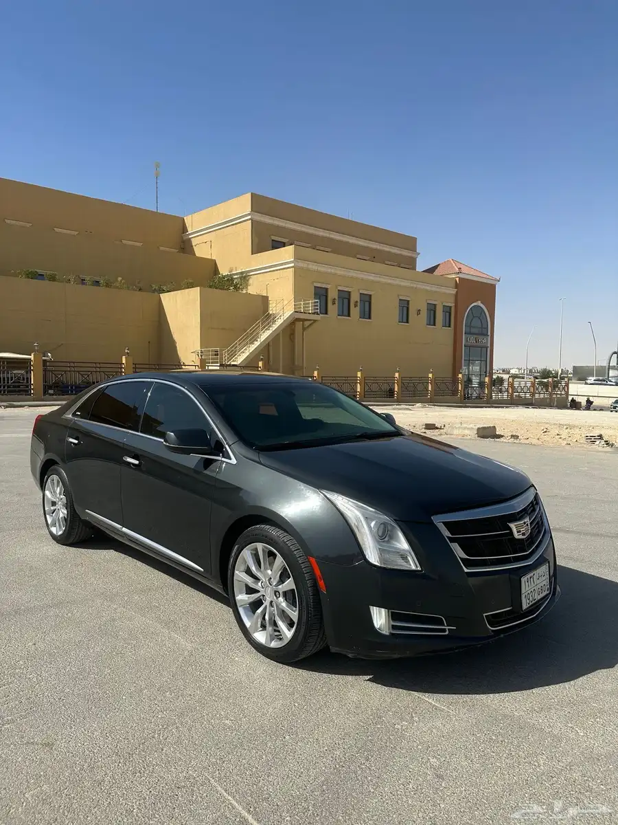 كاديلاك XT5 0