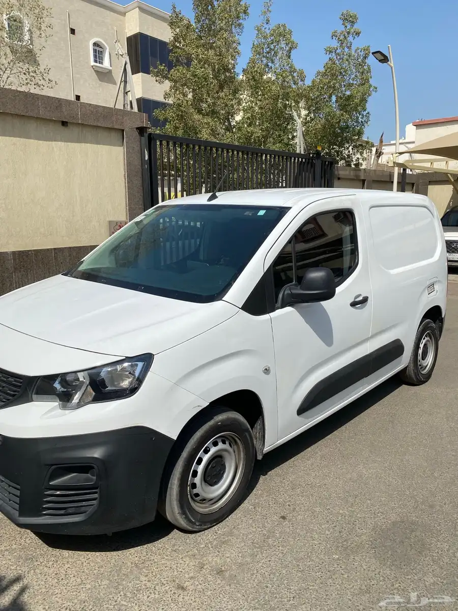 بيجو بارتنز 2023 1