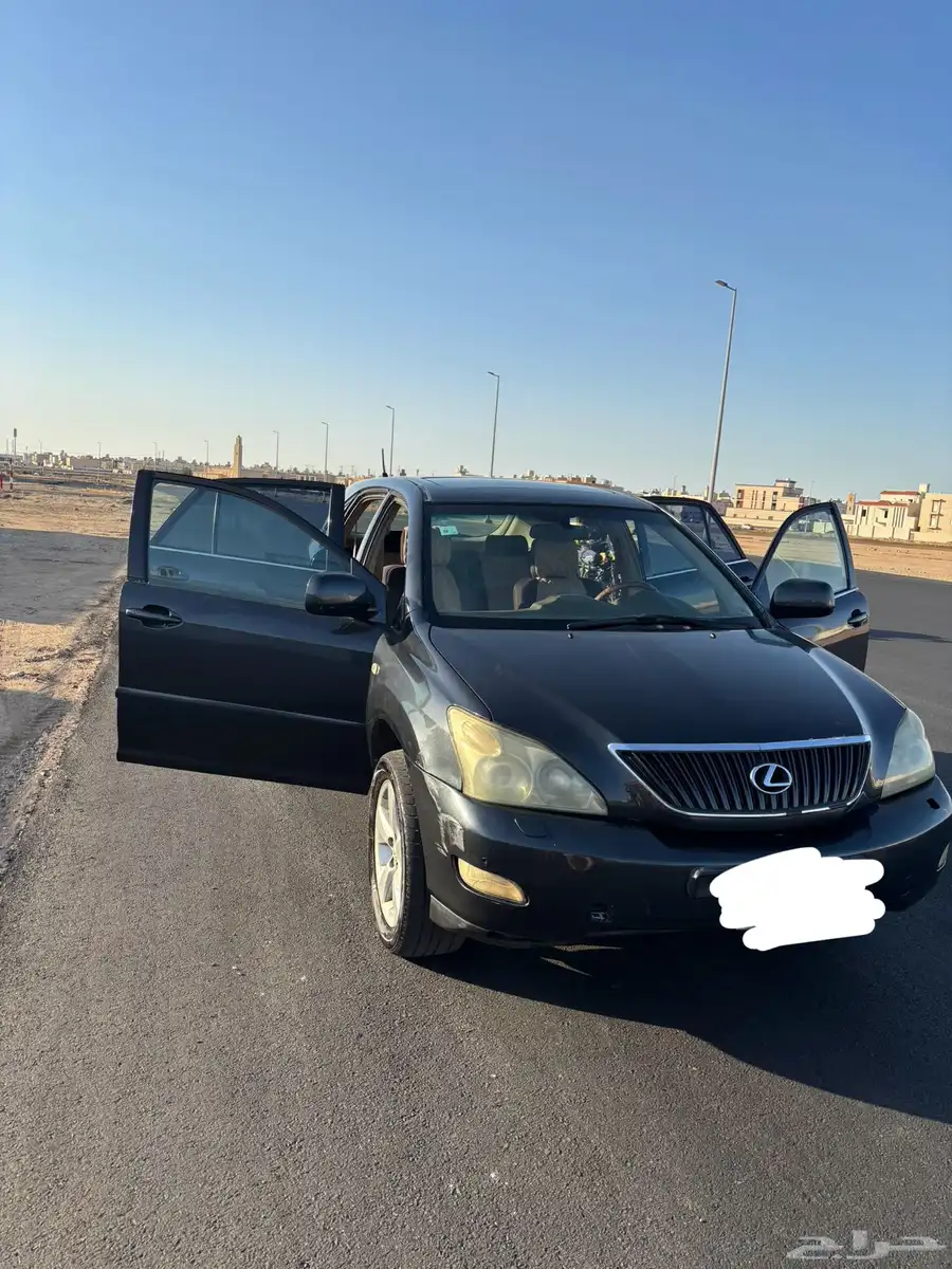 لكزس RX330 موديل 2004 15