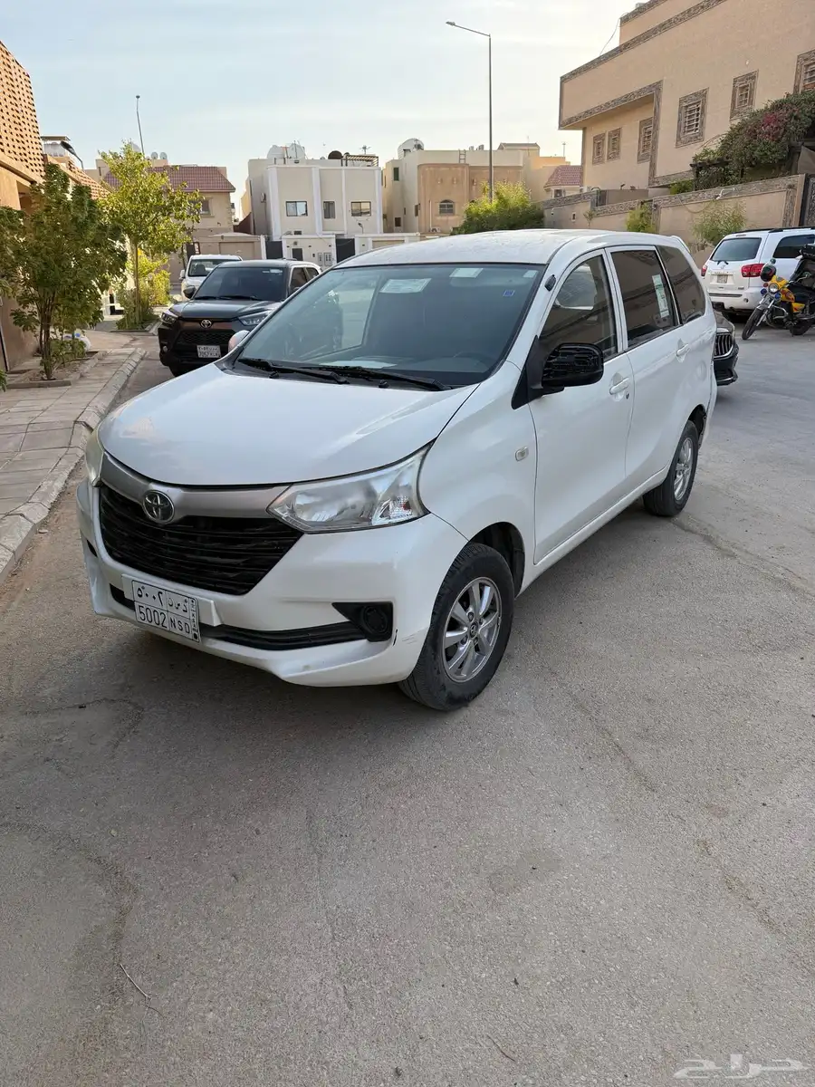 افانزا 2018 ابيض بلد 4