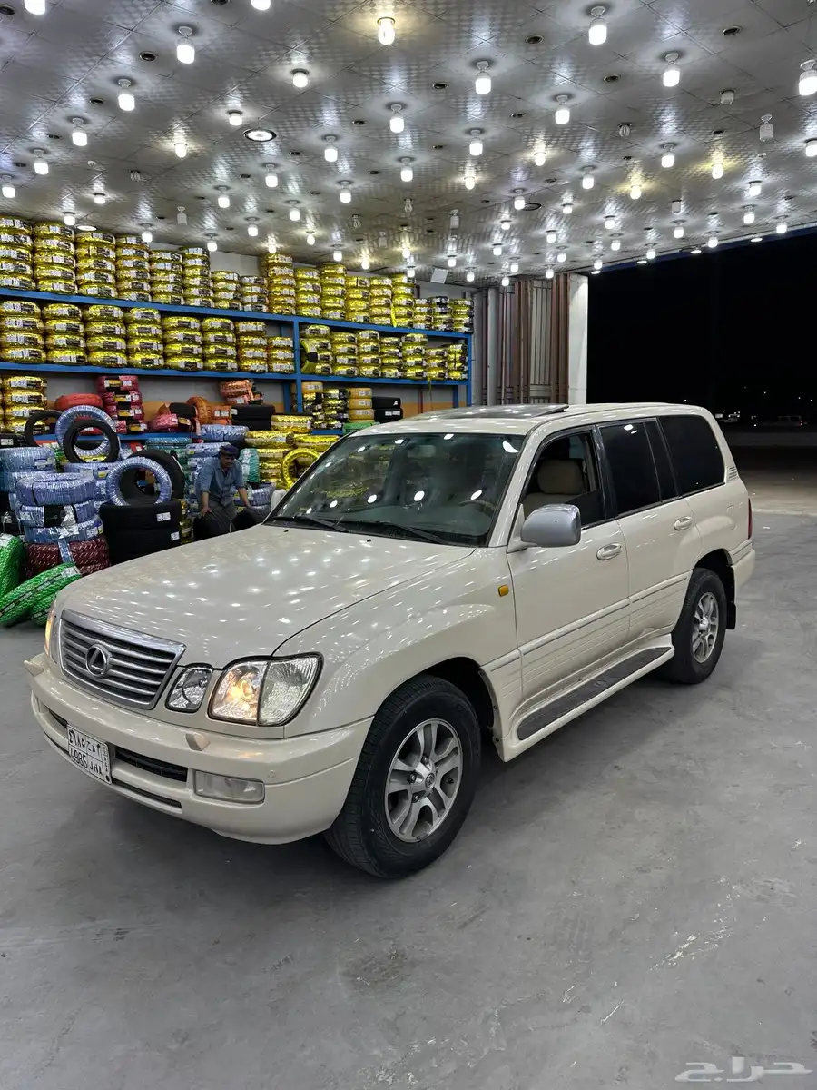 للبيع جيب الكزس LX470 6