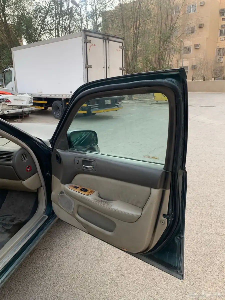 لكزس400Ls 15