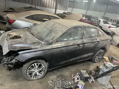 بيع جيلي امجراند 23تشليح او استخدام قابل للنقل 2