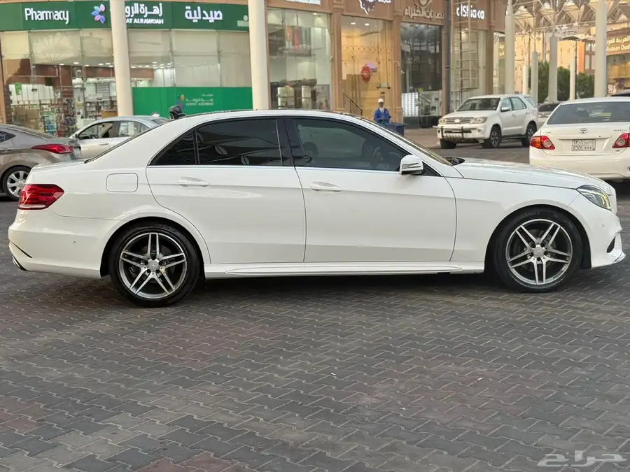للبيع مرسيدس E300 موديل 2014 - وارد خليجي - KIT AMG 9