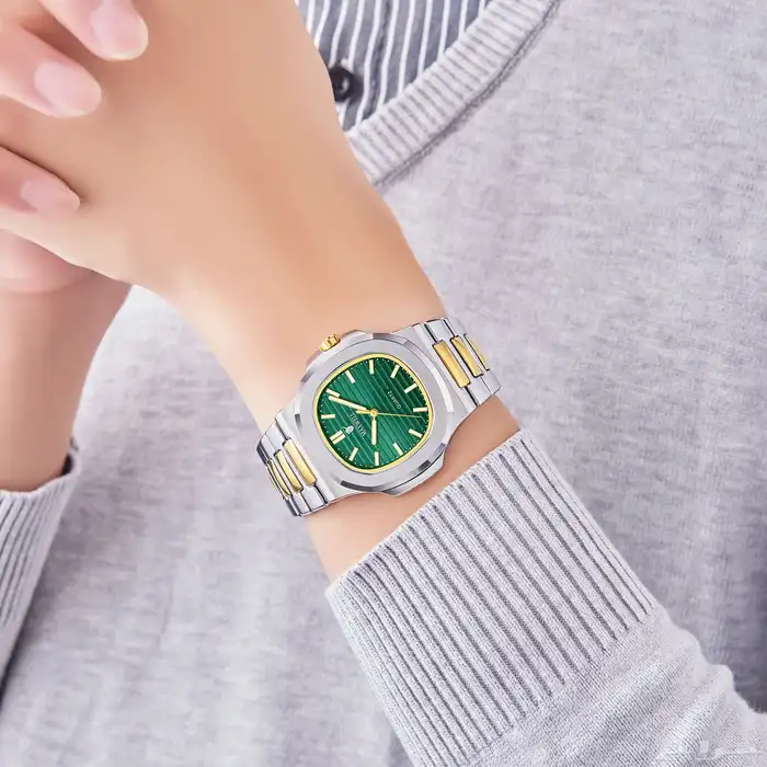 للبيع ساعات لويس مارتن وماكسويل 47