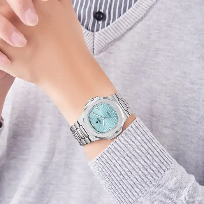 للبيع ساعات لويس مارتن وماكسويل 50
