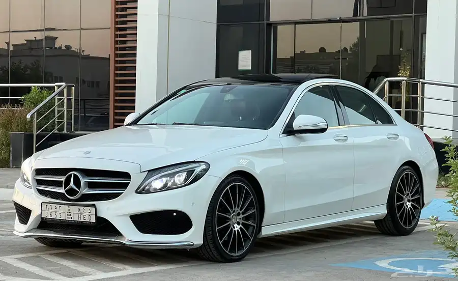 مرسيدس C200 2015 (بحالة ممتازة) 3