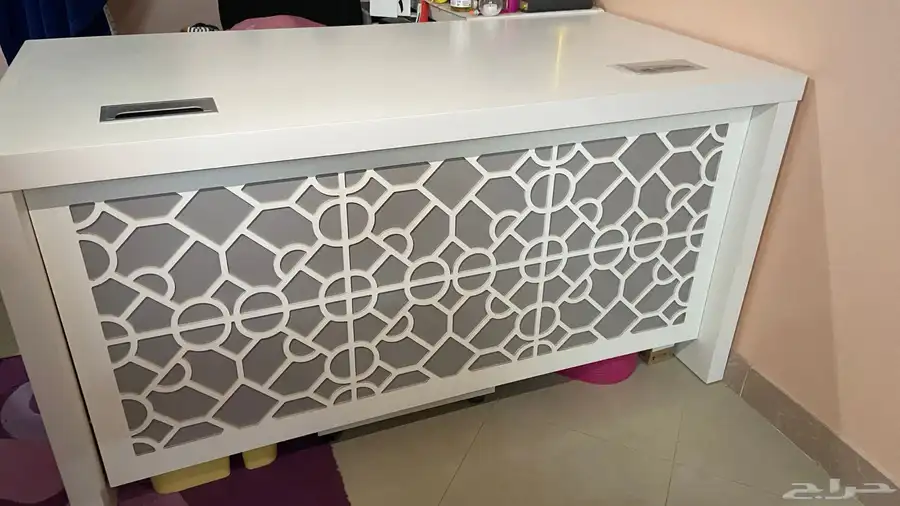 مكتب 2